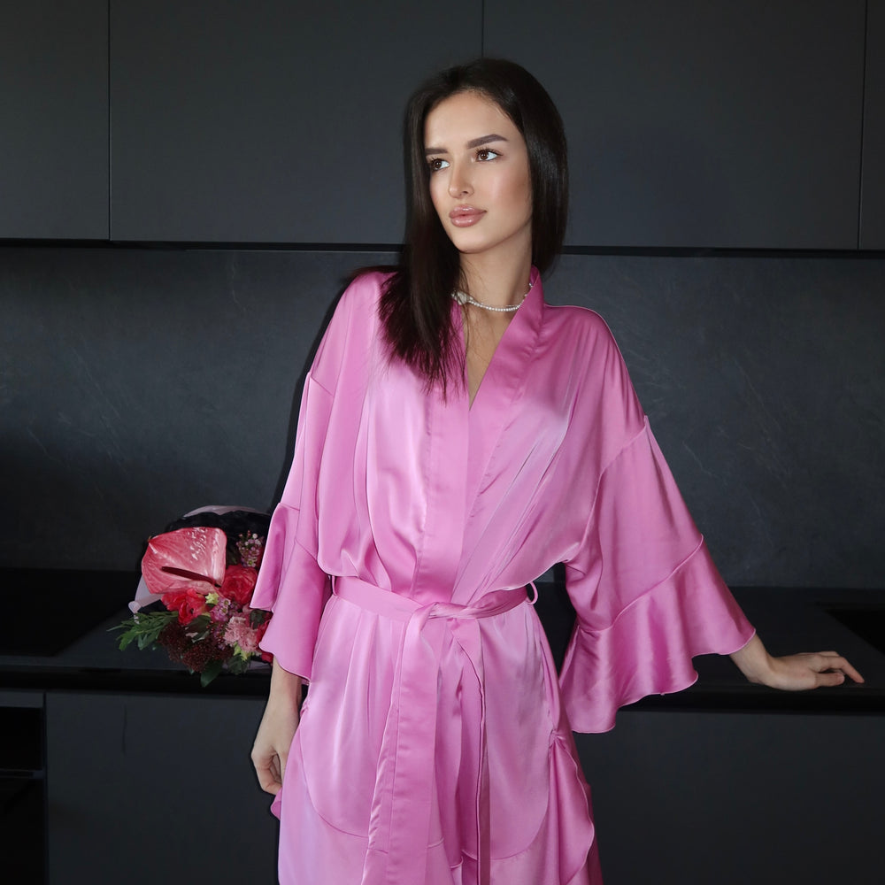 
                      
                        Play Pink
                      
                    