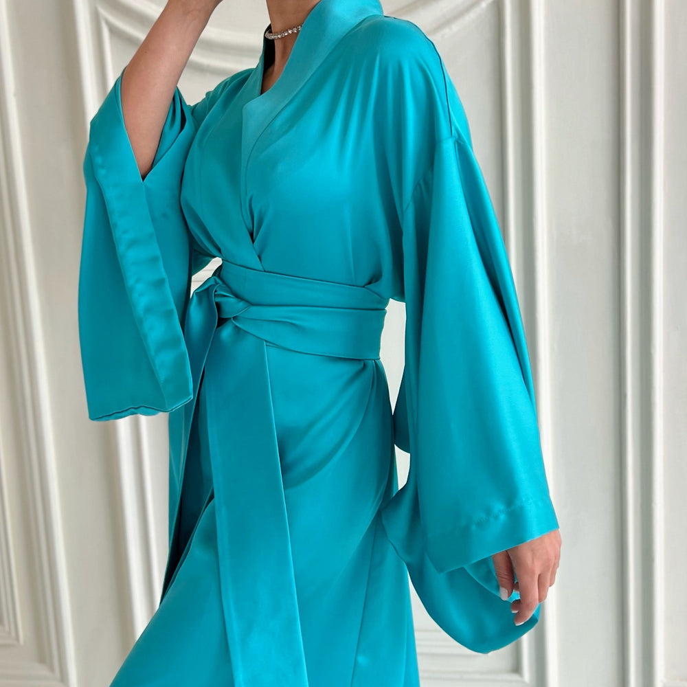
                      
                        Premium Custom Tailoring
                      
                    